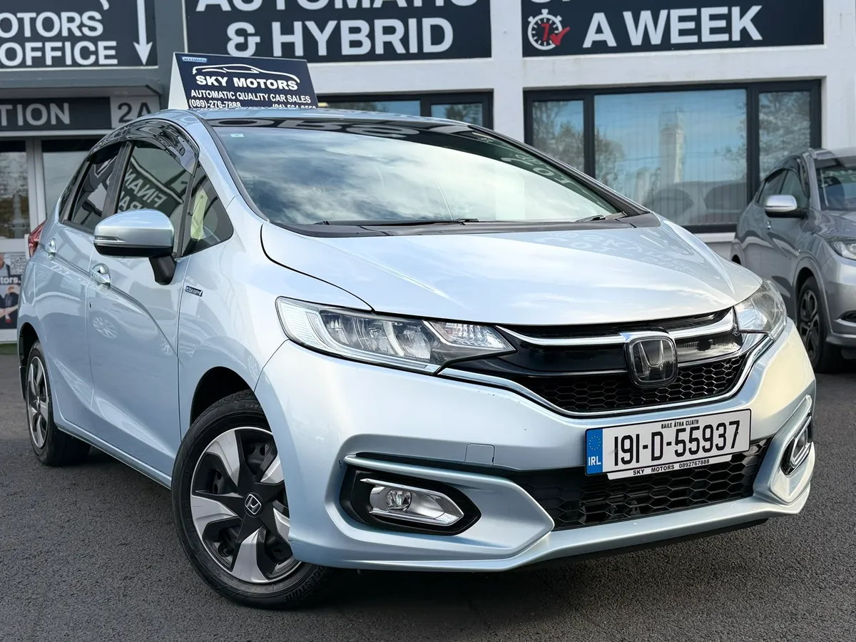 2019 Honda JAZZ/FIT 1.5 Hybrid auto Leather Specs - Image 1