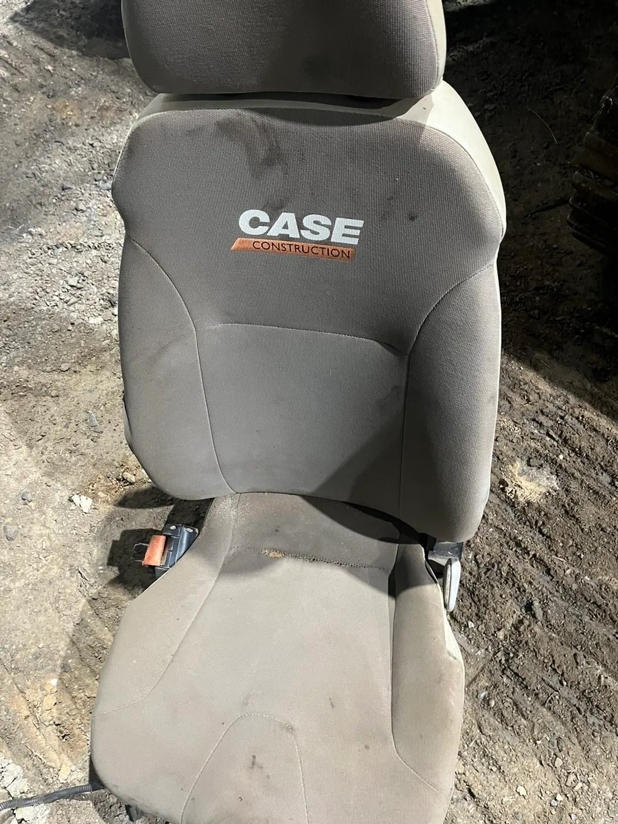 Case seat - Image 1