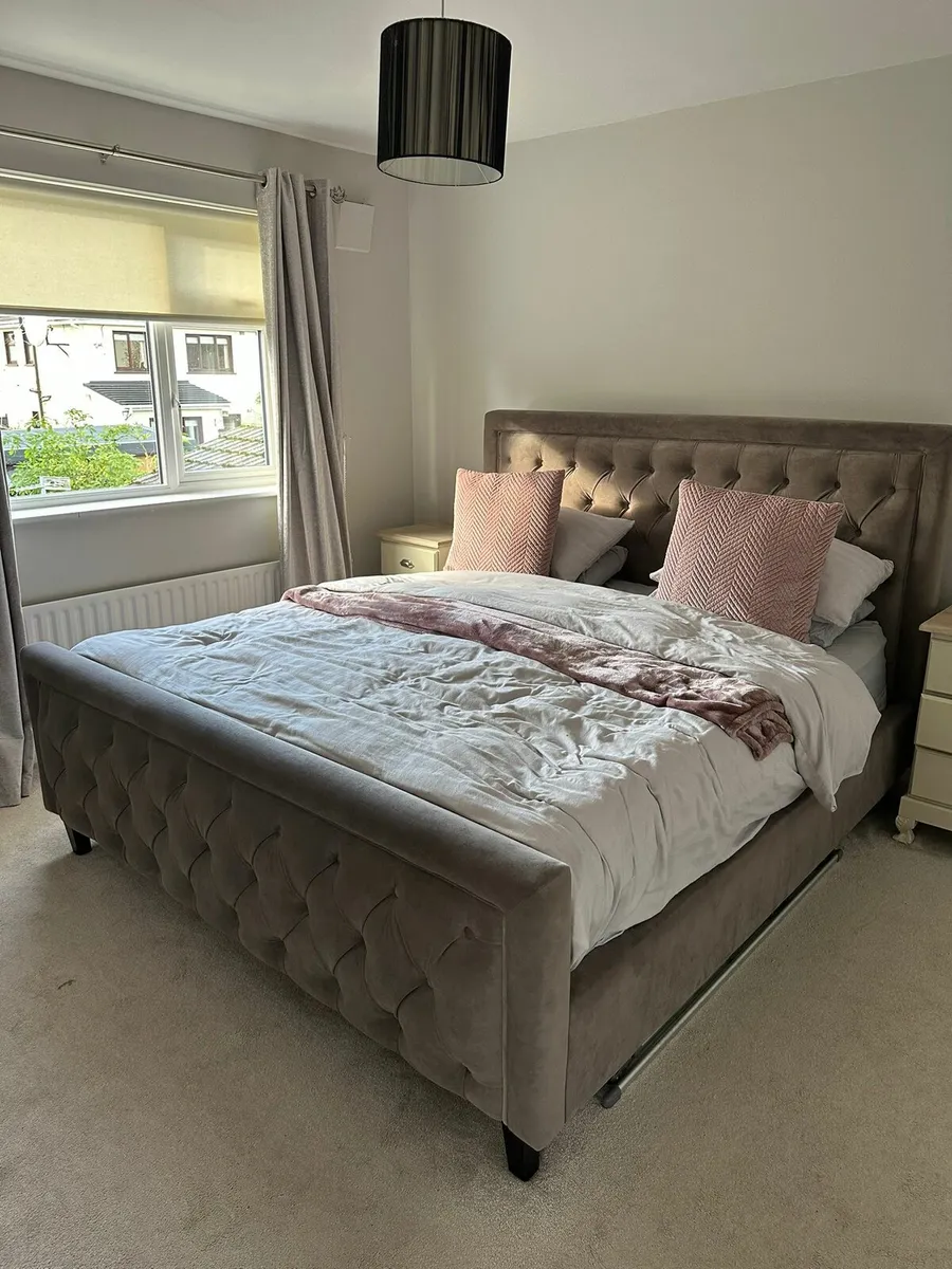 King Size Velvet Bed Frame and Mattress - Image 2