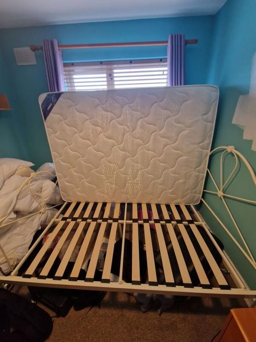 Double bed frame and mattress - Image 1