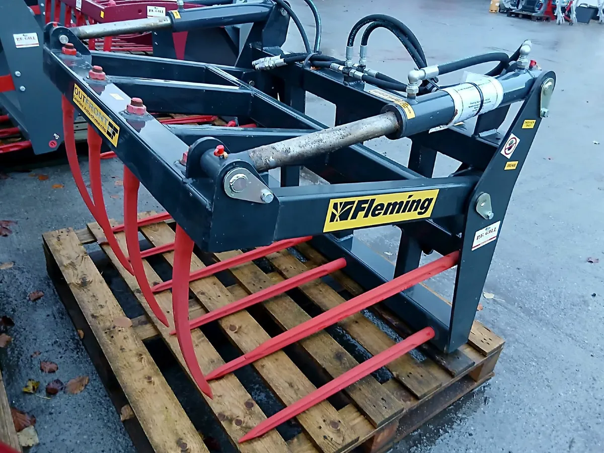 NEW FLEMING 4ft TINE GRAB - Image 1
