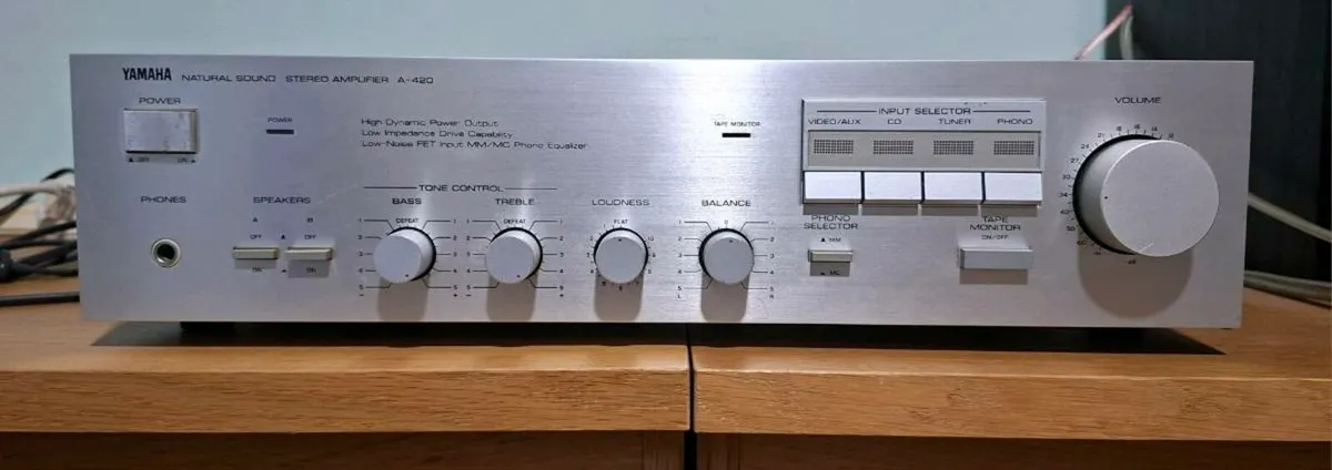 Yamaha A-420 Stereo Integrated Amplifier - Image 1