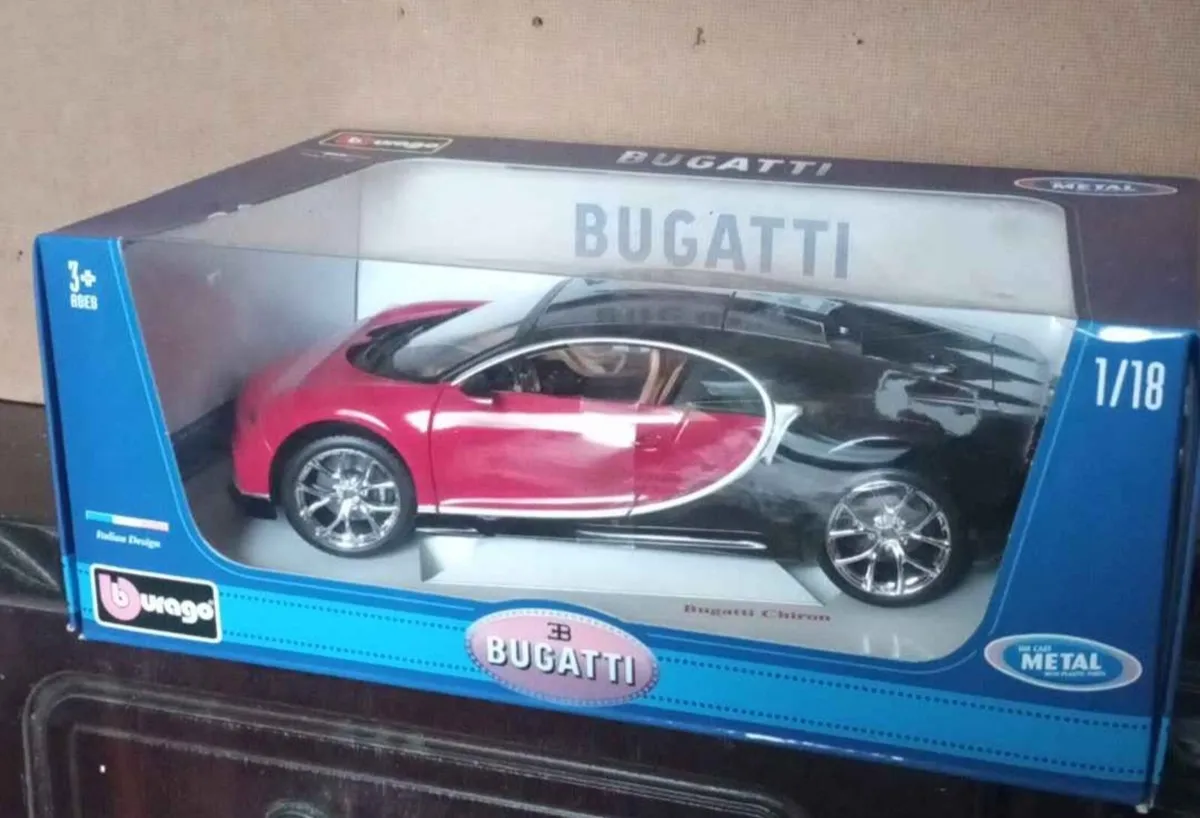 BUGATTI  CHIRON ..DIE.CAST MODEL CAR