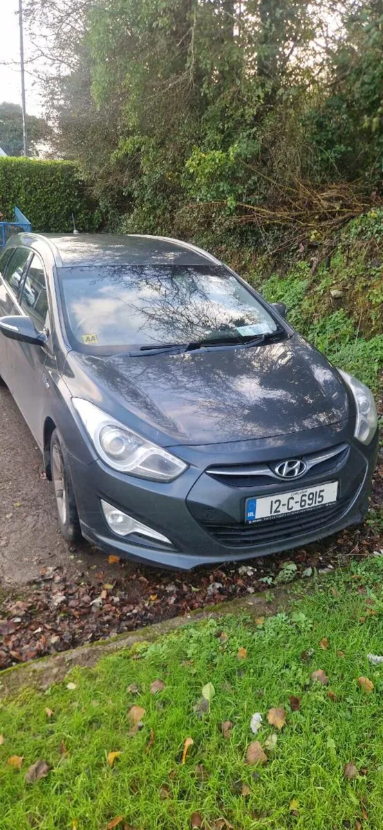 2012 hyundai i40 tourer. - Image 1