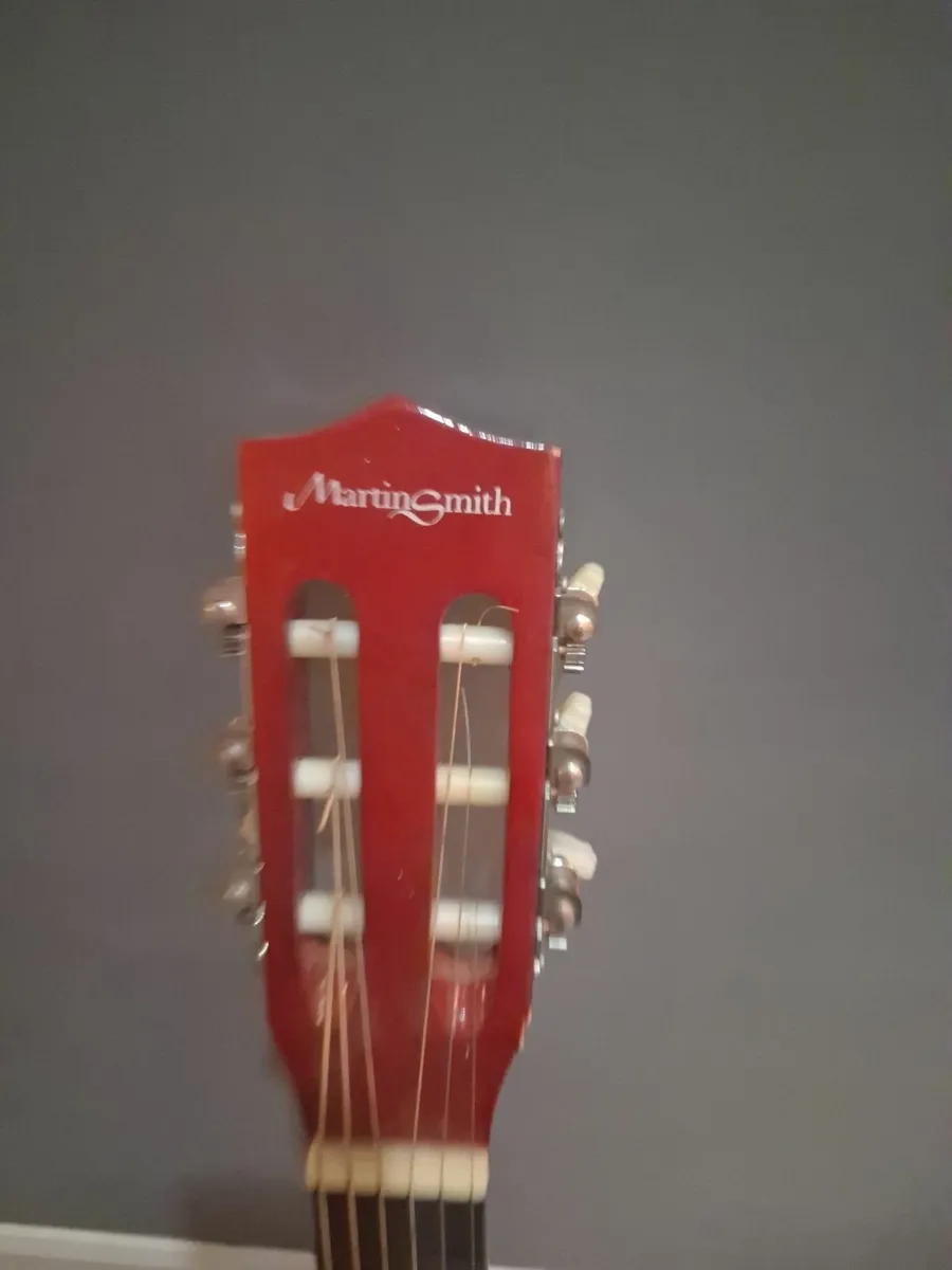 Guitar and stand - Image 2