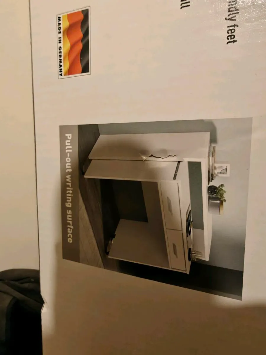 2 drawer desk - Image 2