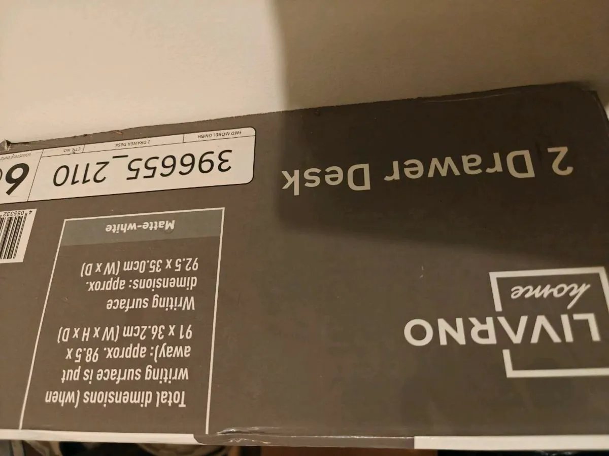 2 drawer desk - Image 4