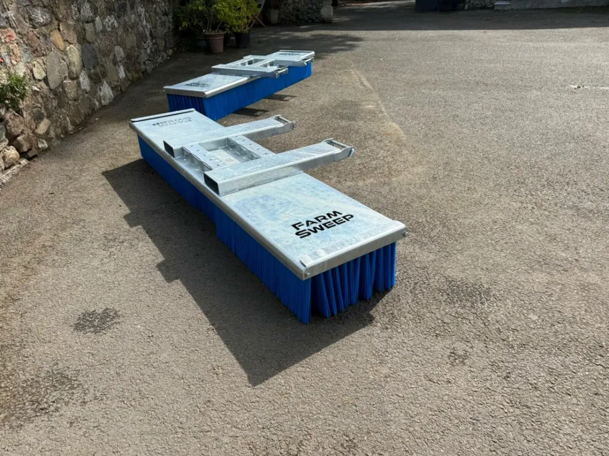 Mega Broom - Image 2