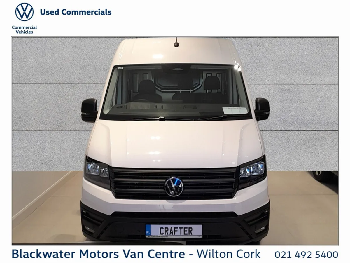 Volkswagen Crafter VAN 35 2.0TDI MEDIUM WHEEL BASE - Image 1