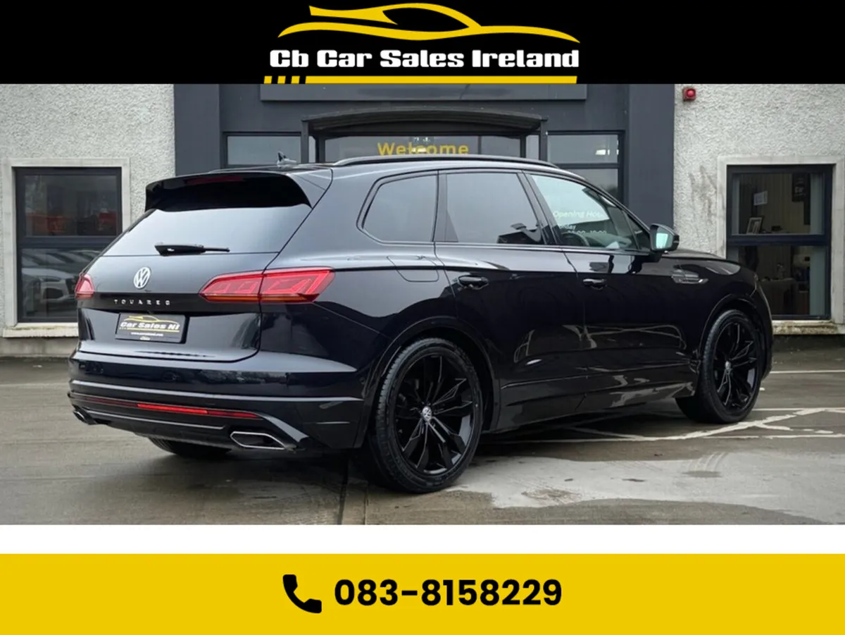 Volkswagen Touareg 3.0 TDI V6 Black Edition SUV 5d - Image 4