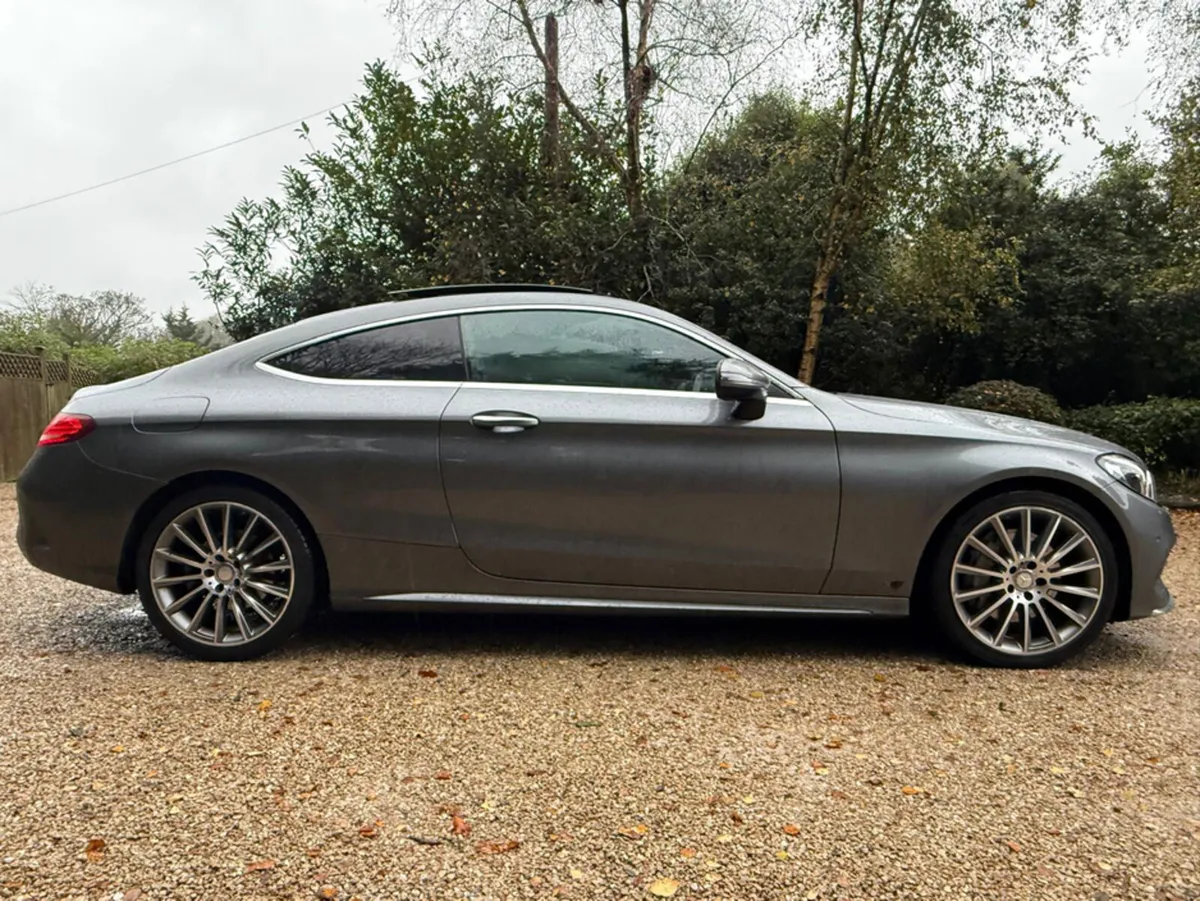 Mercedes-Benz C-Class C 250D AMG LINE PREMIUM PLUS - Image 2