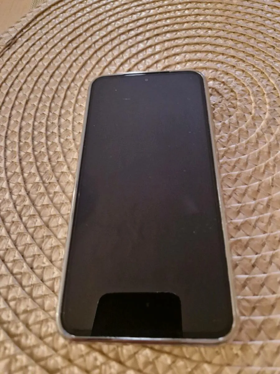 Samsung galaxy s23 - Image 1