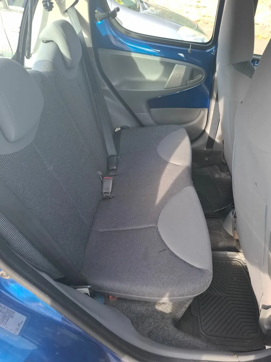 Peugeot 107 2008 - Image 3