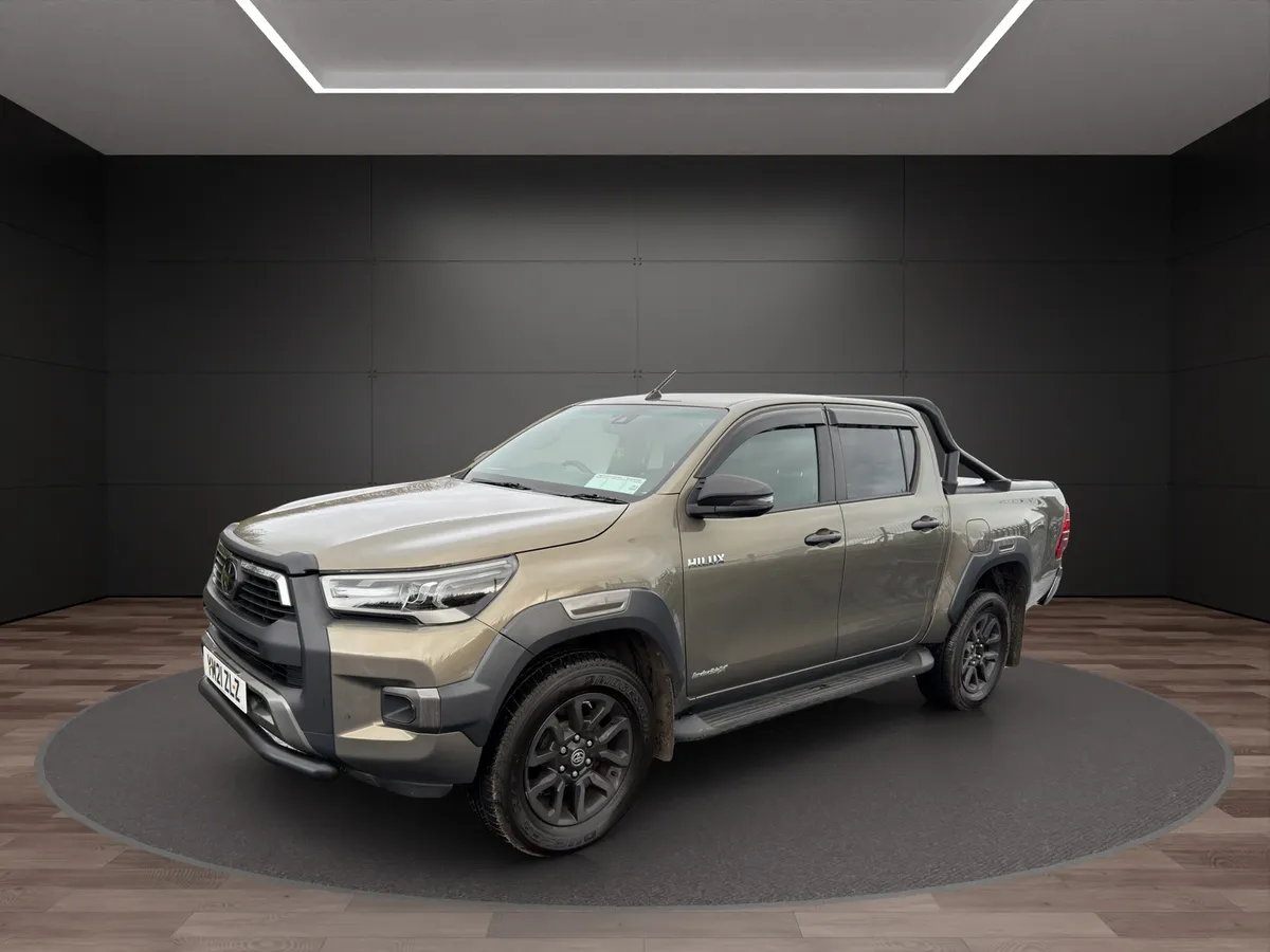 2021 Toyota Hilux Invincible X - Image 3