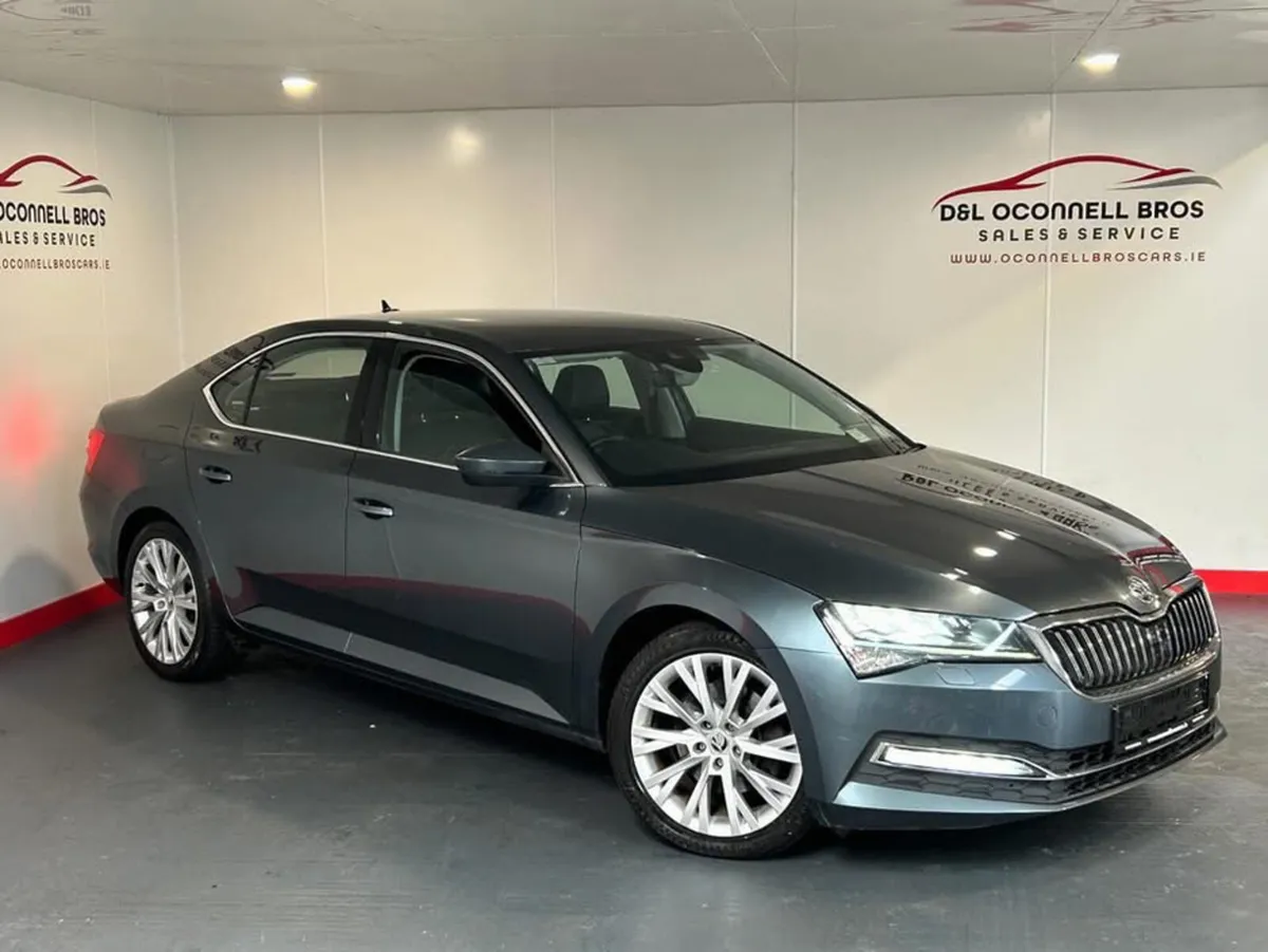 Skoda Superb STYLE 2.0 TDI 122BHP DSG 4DR AUTO - Image 1