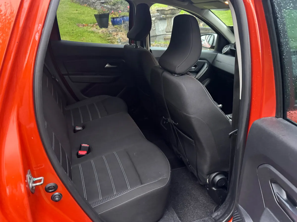 Dacia Duster 2021 diesel finance available - Image 4