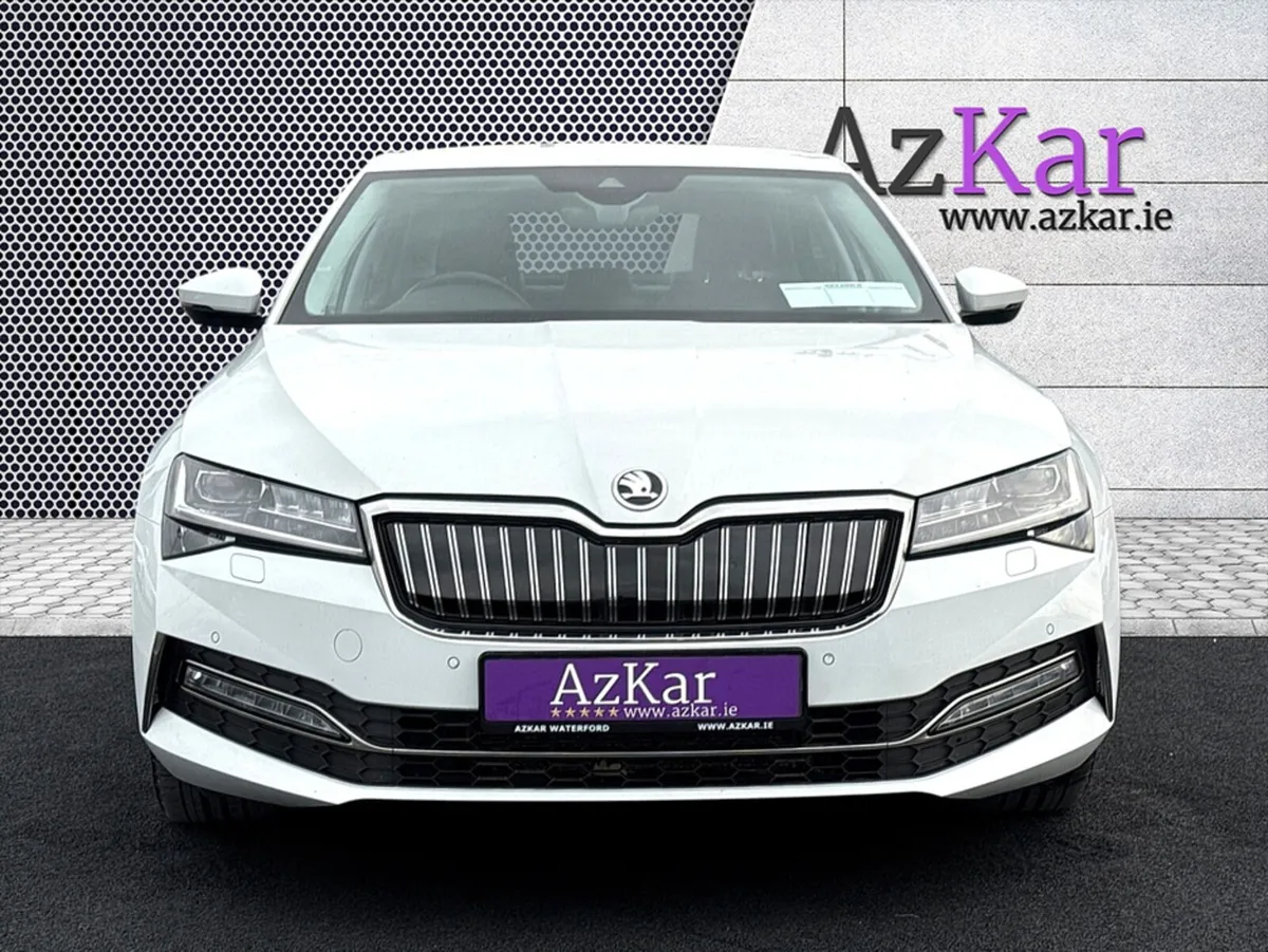 Skoda Superb 2021 SE IV 1.4 DSG PHEV AUTOMATIC 215 - Image 2