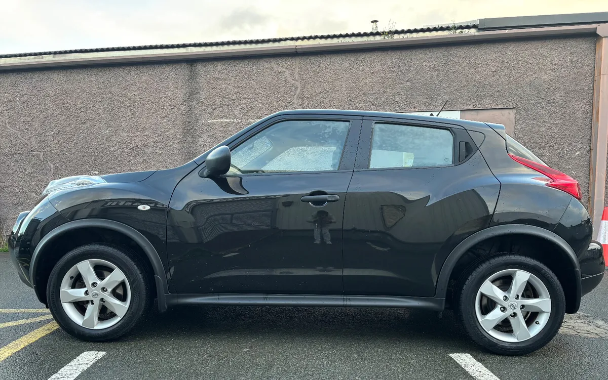 2011 Nissan Juke *FRESH SERVICE* - Image 4
