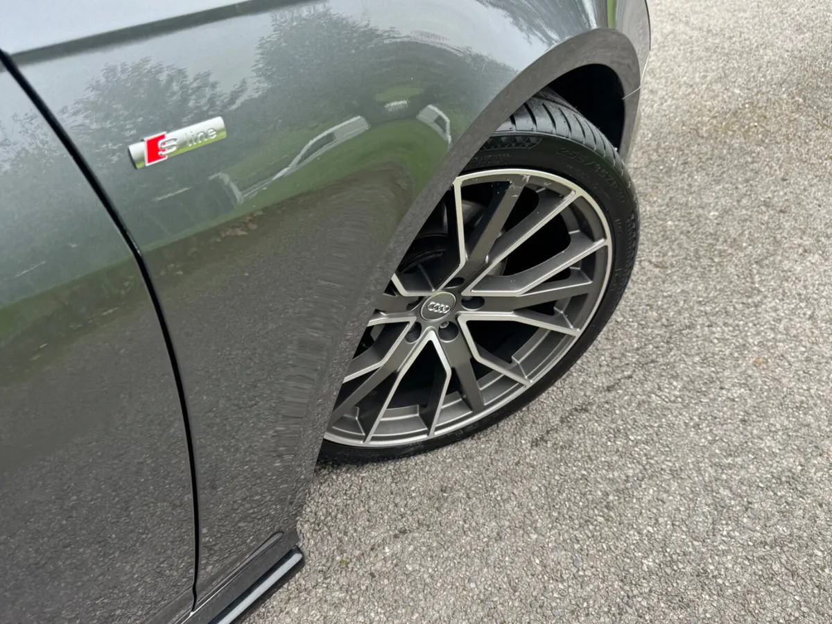 Audi A6 2019 Sline auto - Image 2