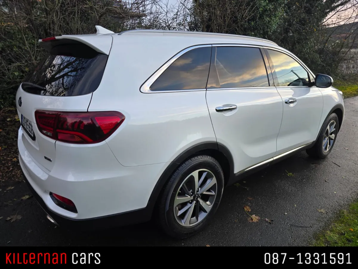 Kia Sorento K2 FULL LEATHER LOW MILEAGE - Image 4