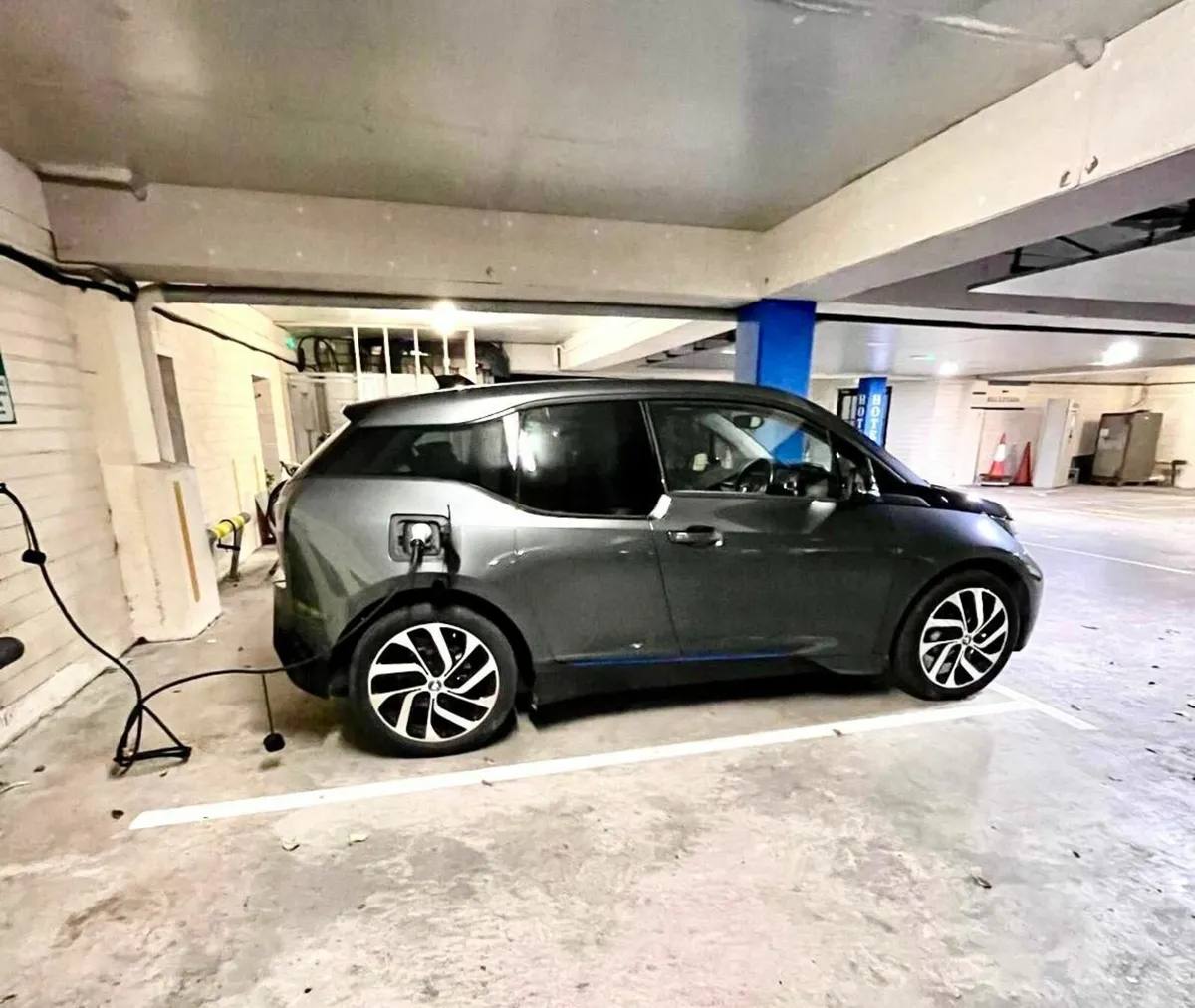 BMW i3 2016 - Image 2