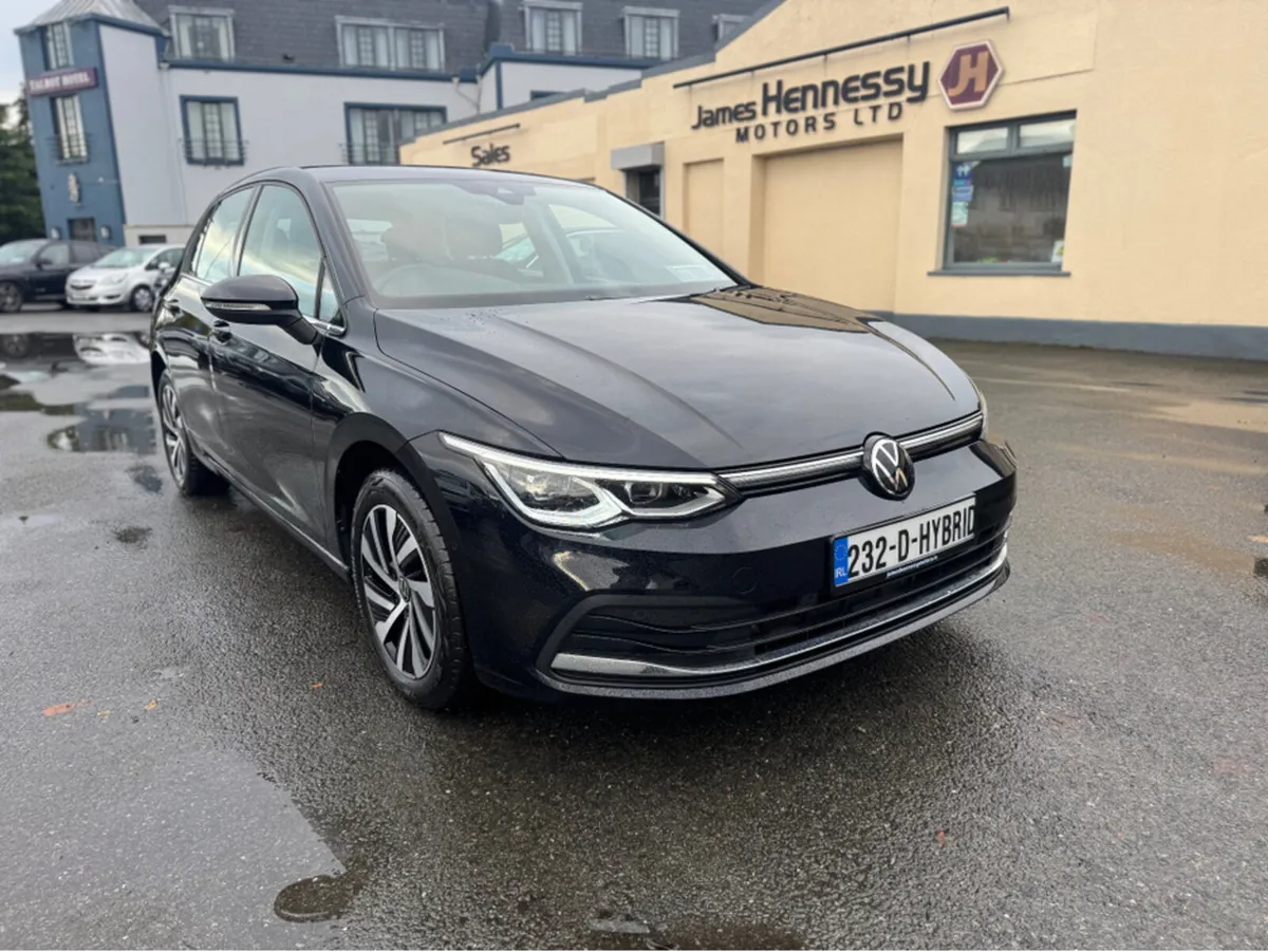 Volkswagen Golf ****BLACK FRIDAY SALE**** 1.4TSI E - Image 2