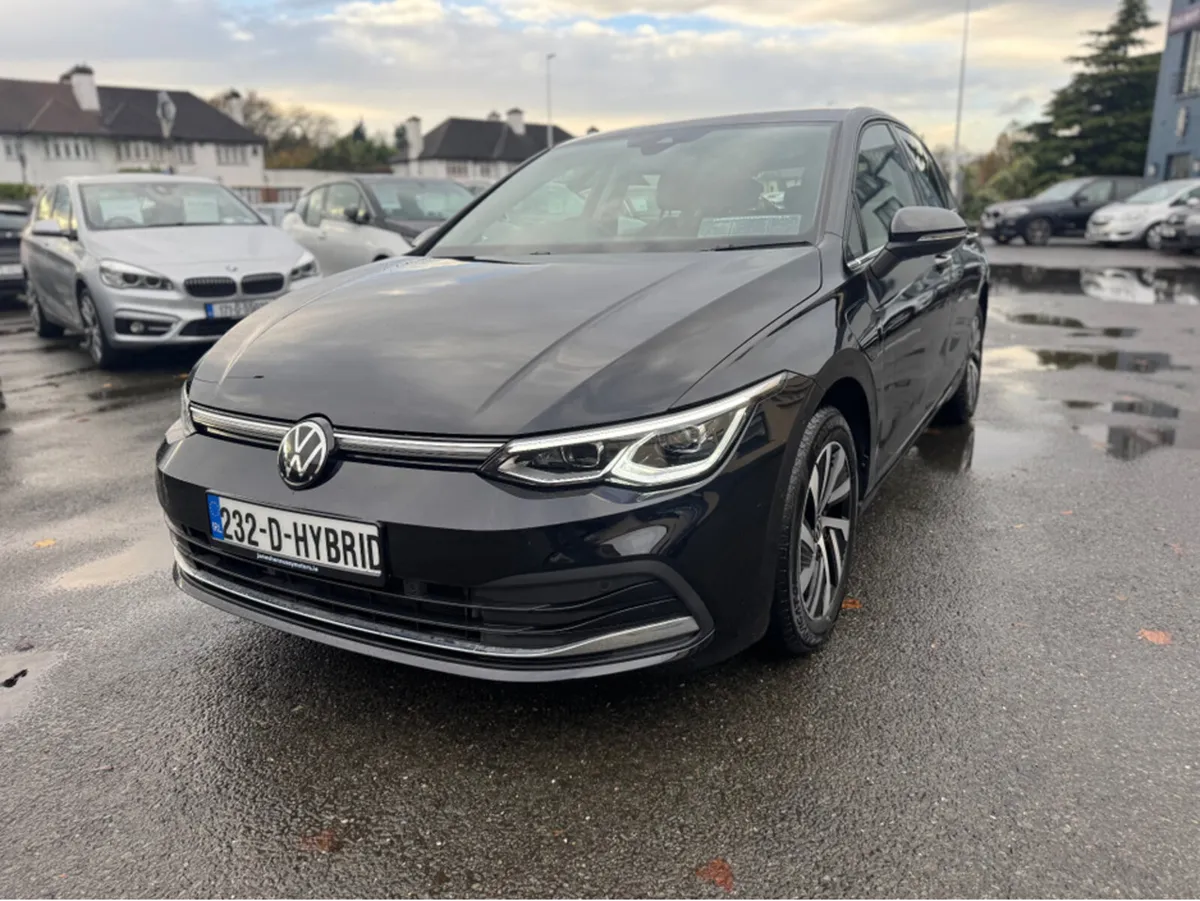 Volkswagen Golf ****BLACK FRIDAY SALE**** 1.4TSI E - Image 3