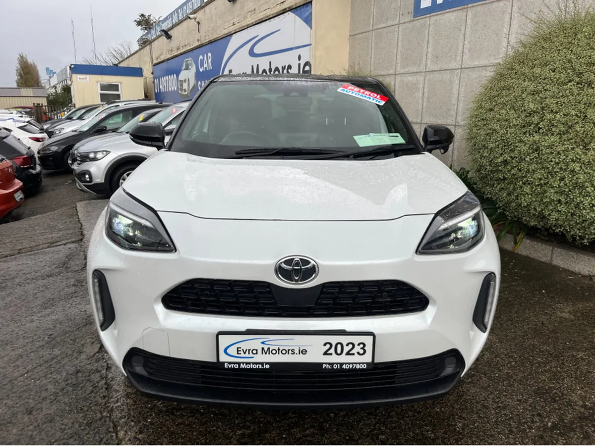 Toyota Yaris Cross Z AUTOMATIC 1.5 PETROL //HIGH S - Image 2