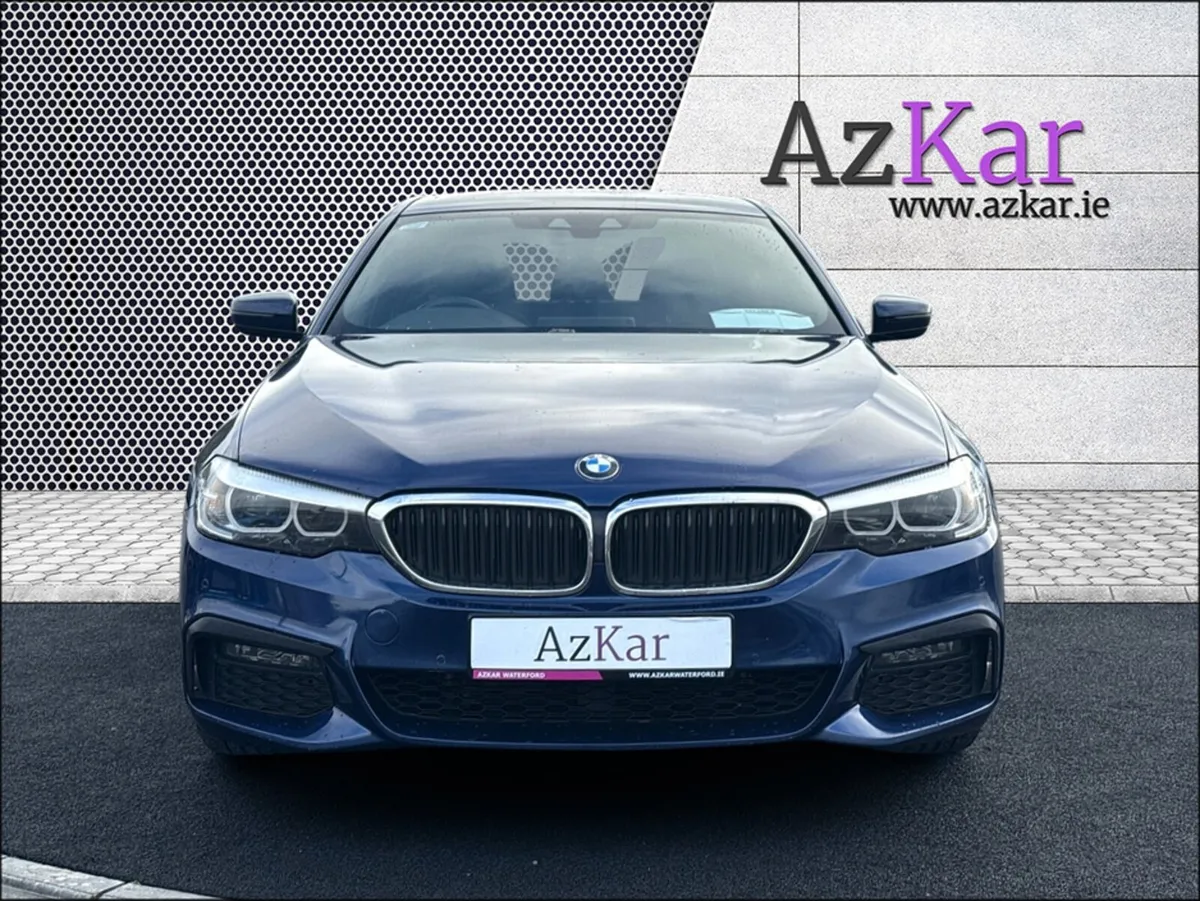 BMW 5-Series 2018 530E M SPORT 2.0 PHEV  AUTOMATIC - Image 2