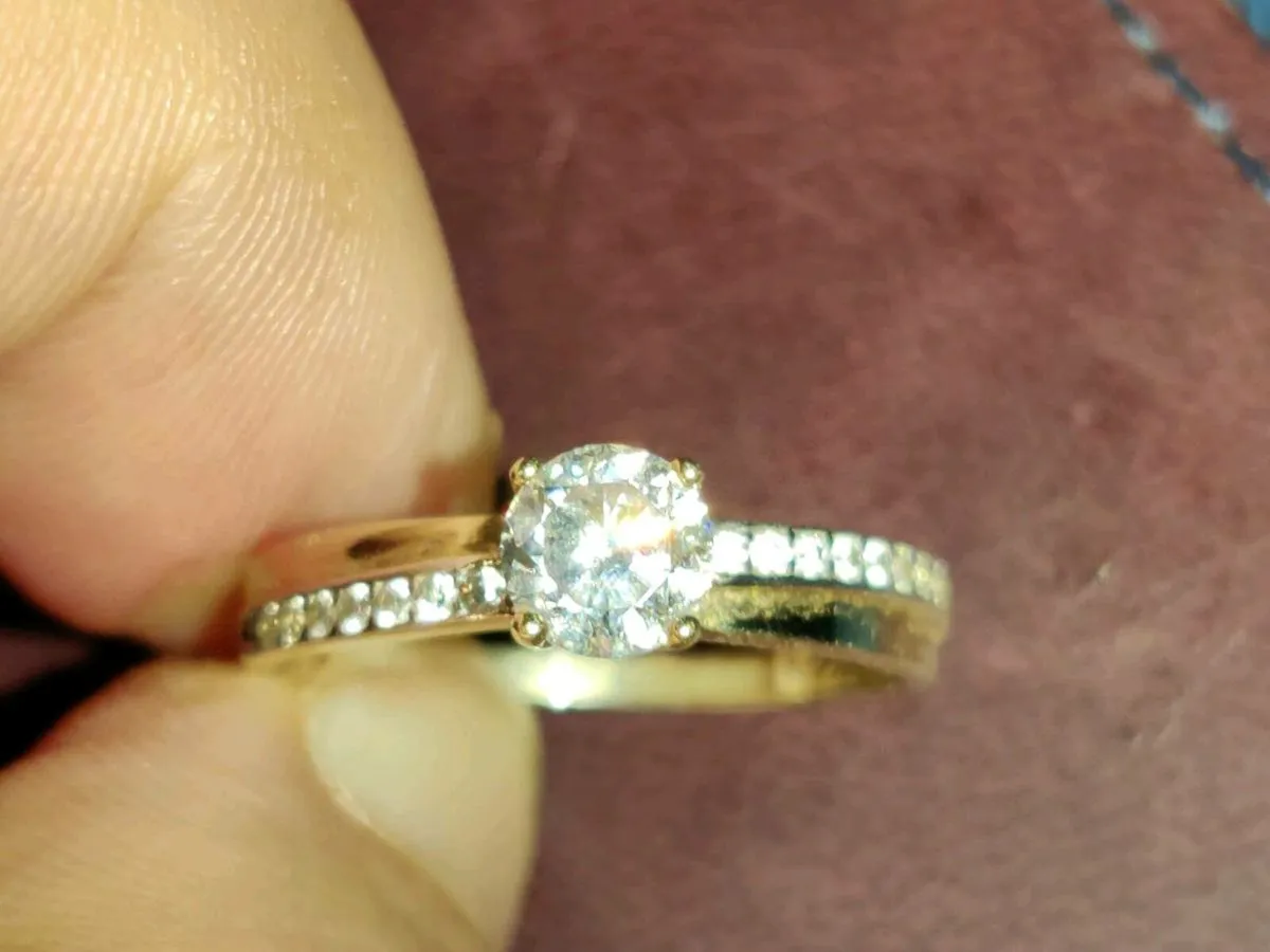 GLITTERY CROSSOVER, 9CT Thick Gold New Dress Ring - Image 1