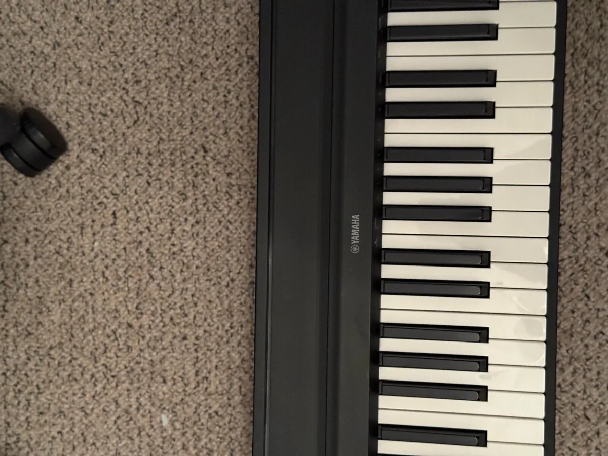 Yamaha P-35 Digital Piano - Image 4