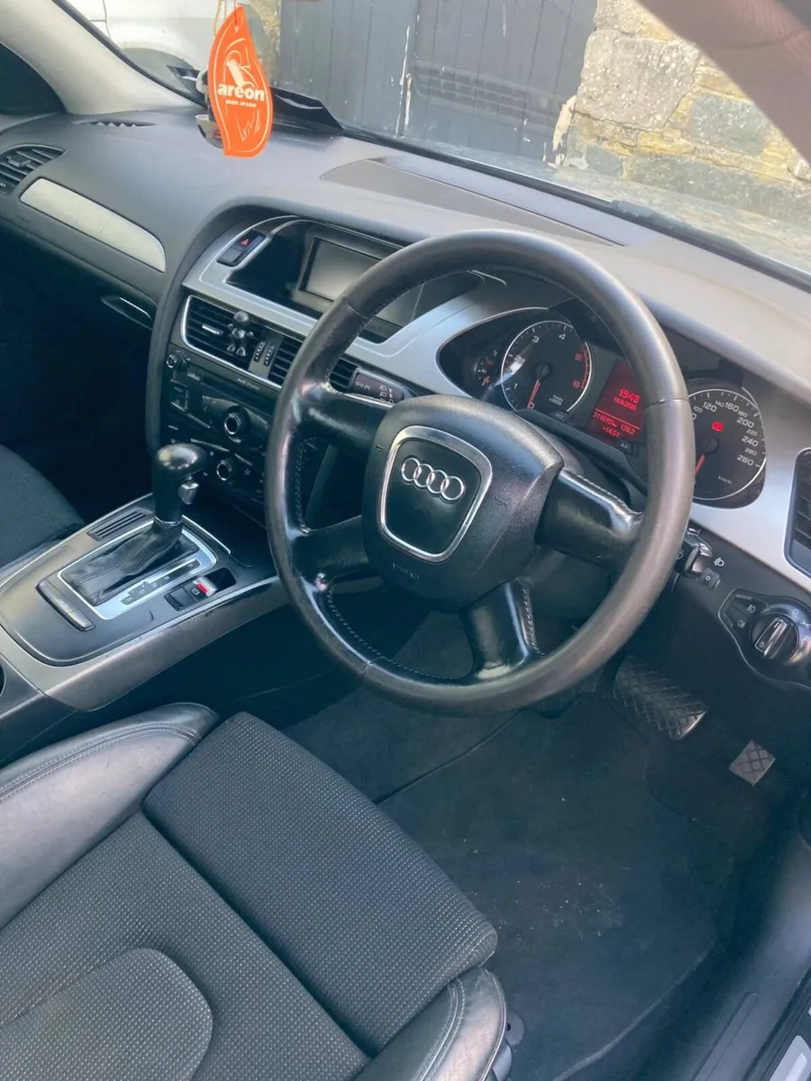 Audi A4 Automatic 143BHP - Image 4