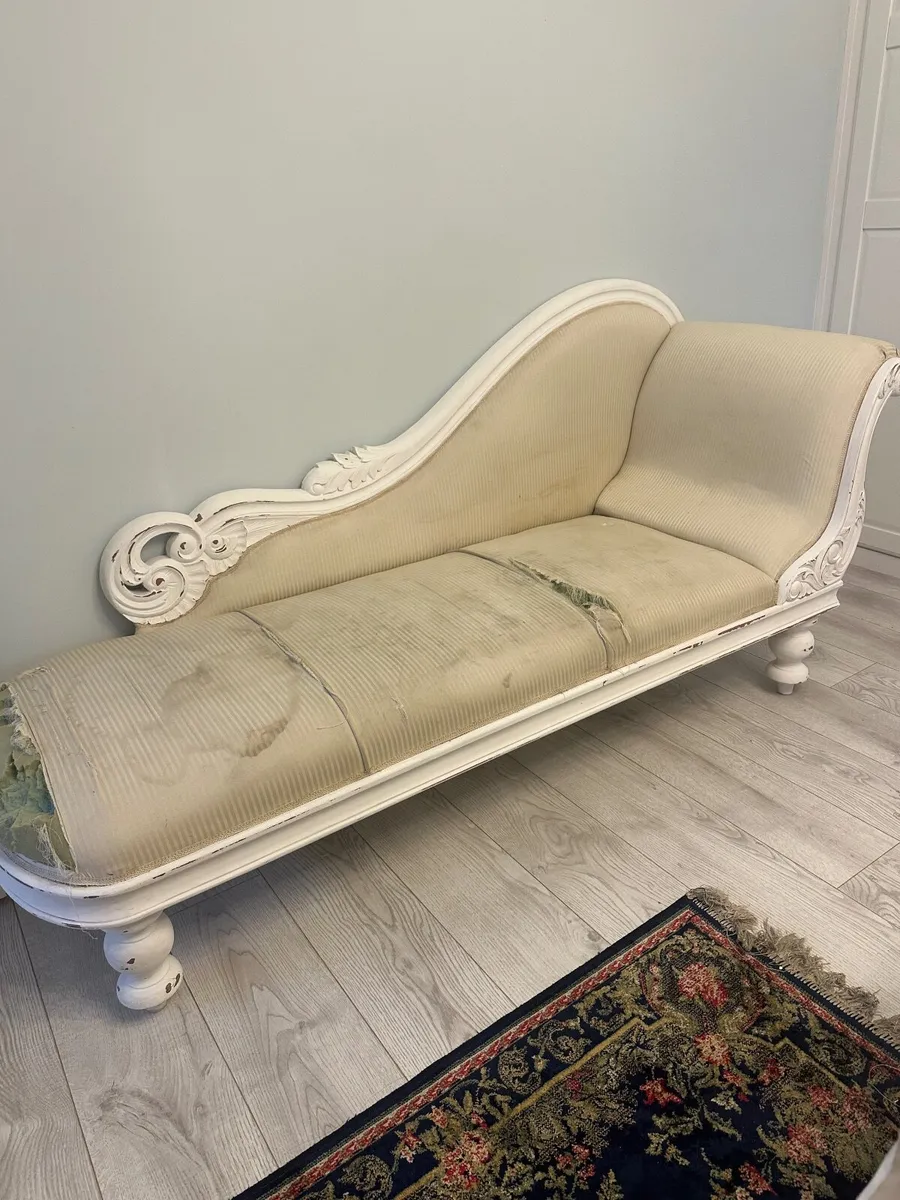 Chaise lounge - Image 1