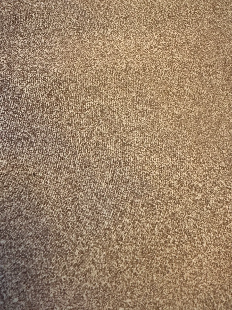 Custom bed cover and pillows - Image 4