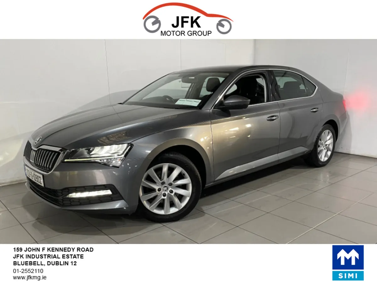 Skoda Superb AMBITION 2.0 TDI 150HP 5DR FULL SERVI - Image 1