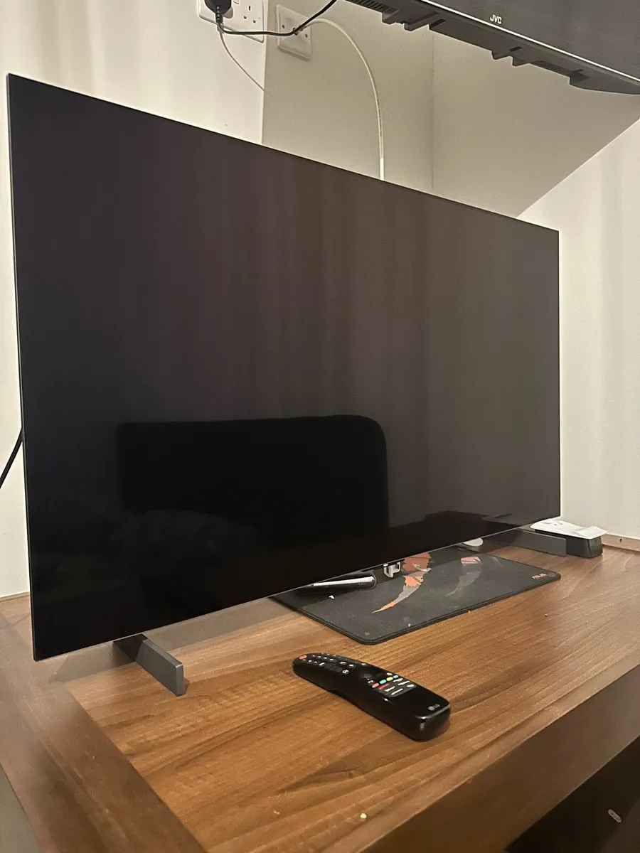 LG C3 4k 120hz OLED TV - Image 3