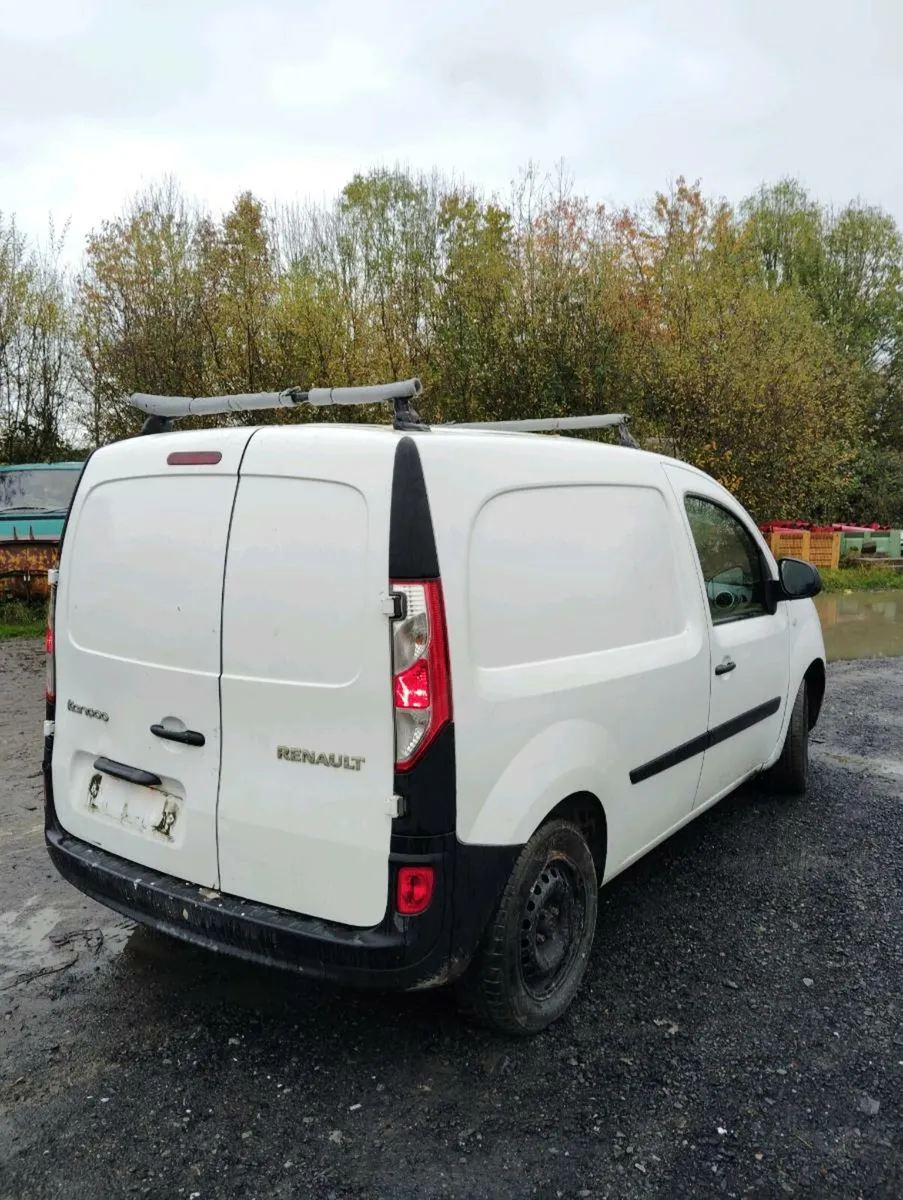 Breaking Renault kangoo 2014 1.5dci - Image 4