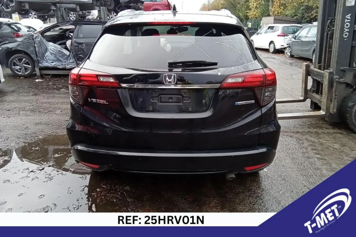 2019 HONDA HRV BREAKING FOR PARTS - Image 2