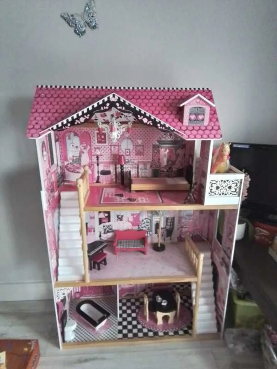 Dolls house - Image 2