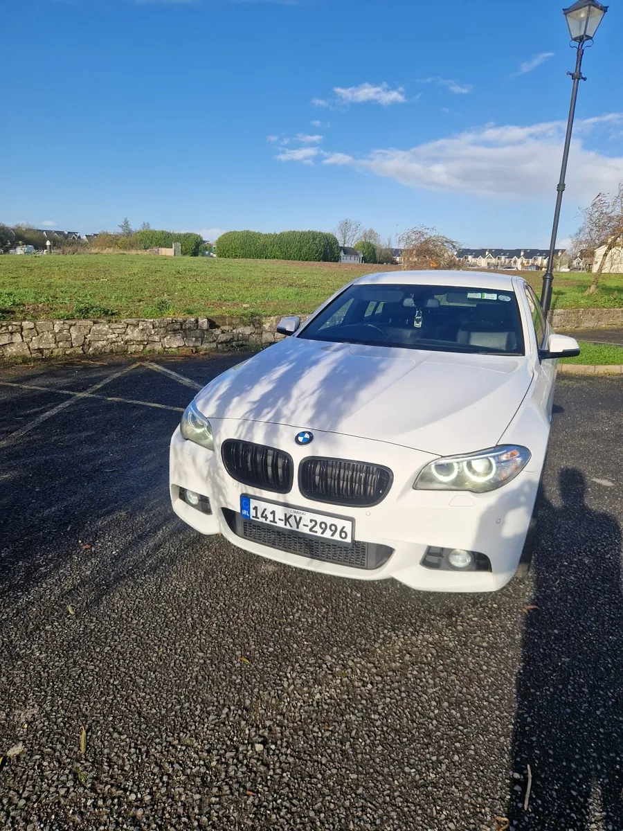 BMW 5-Series 2014 - Image 2