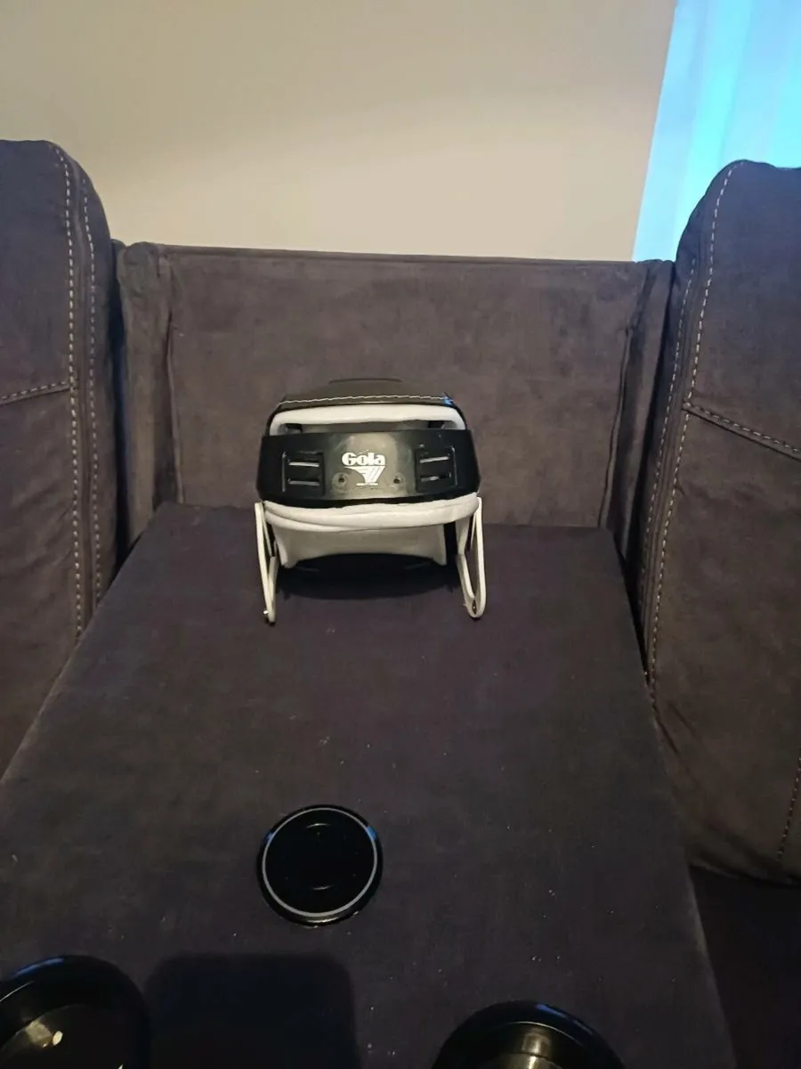 Cooper helmet - Image 1