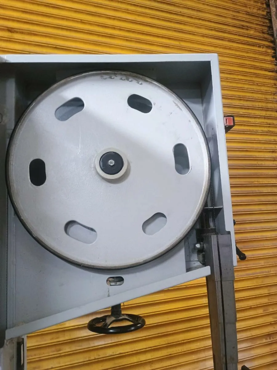 2016 Scm centauro minimax 700p Bandsaw like new - Image 3