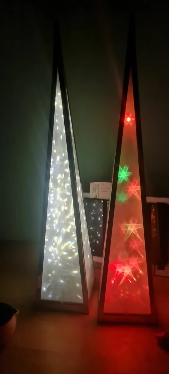 Christmas decorations - Image 1