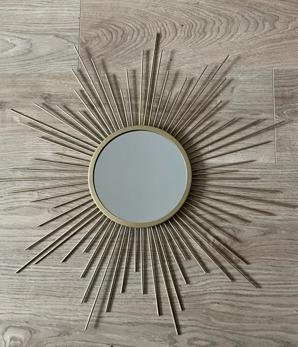 Gold sunburst Wall Mirror - Image 1