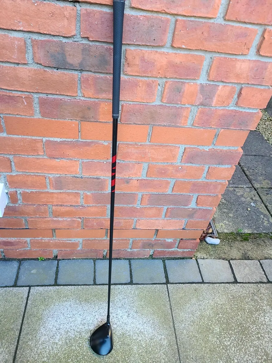 Taylomade stealth 3 wood - Image 4