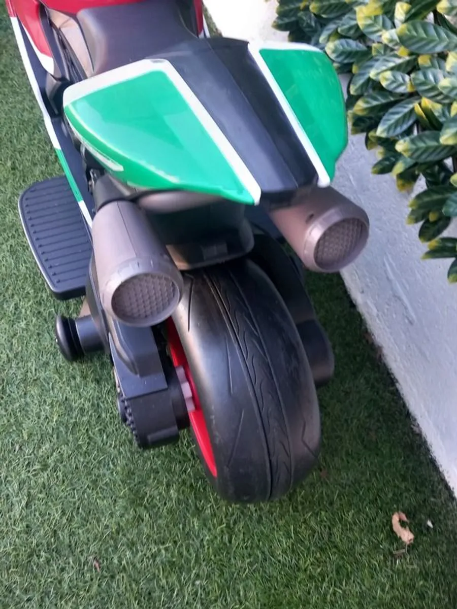 Electric ride on motor bike - Image 3