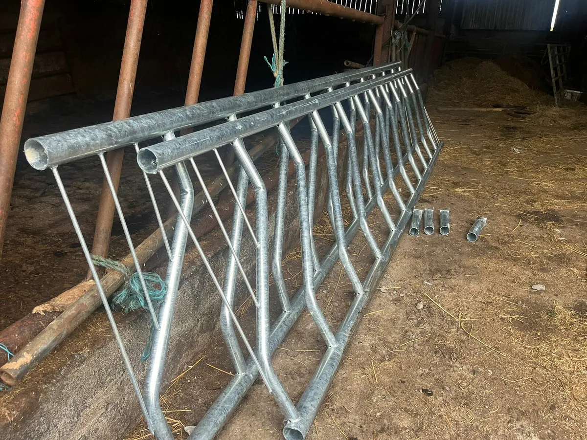 Extendable gates, and  barriers. - Image 4