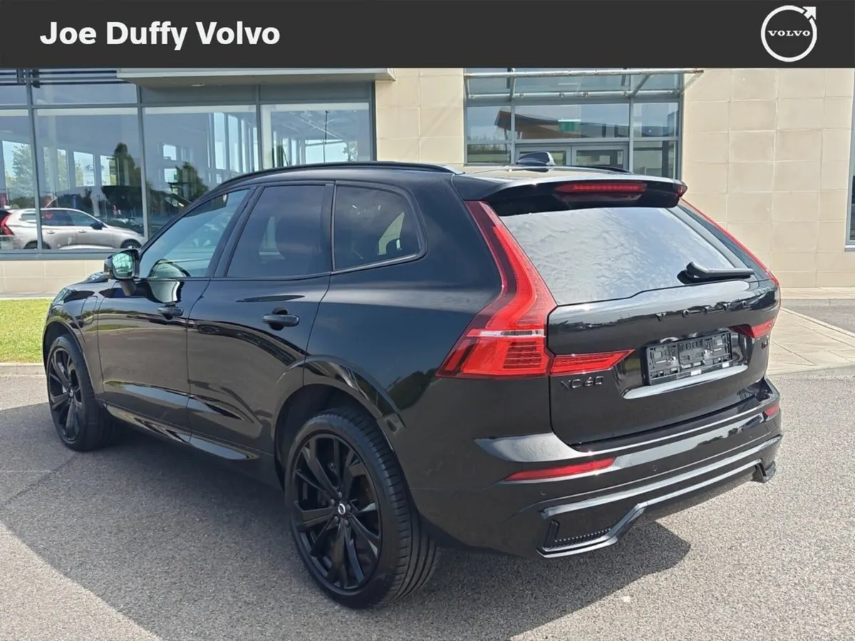 Volvo XC60 Xc60 + Black Ed T6 Phev Awd A  Plus Bla - Image 3