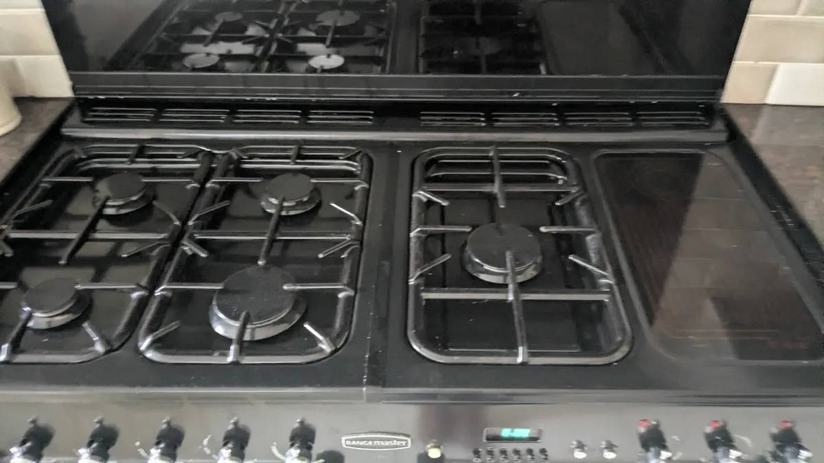 Rangemaster dual fuel cooker - Image 3