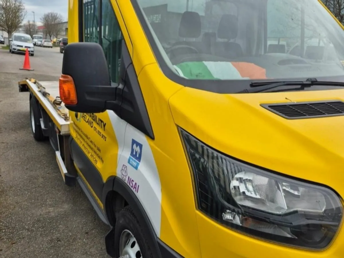 Ford Transit Recovery/Pickup Truck - Image 3